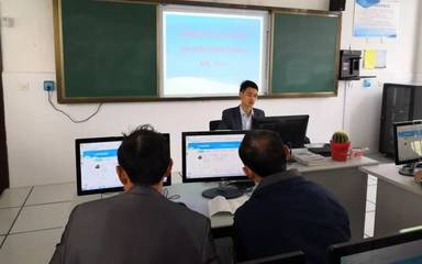 伍佑小學(xué)開展城南新區(qū)教育云平臺(tái)應(yīng)用第二輪培訓(xùn)工作